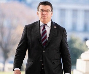 Jay Obernolte - images