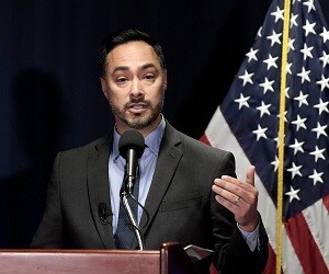 Joaquin Castro - images