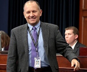 Lloyd Smucker - images