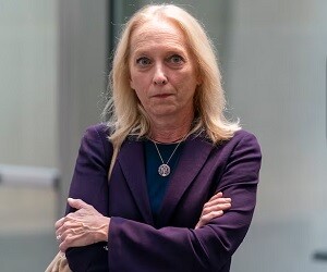 Mary Gay Scanlon - images