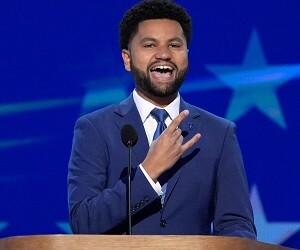 Maxwell Frost - images