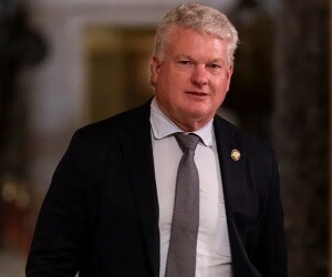 Mike Collins - images