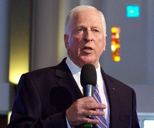 Mike Thompson - images