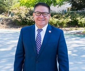 Salud Carbajal - images