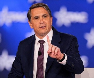 Todd Blanche - images