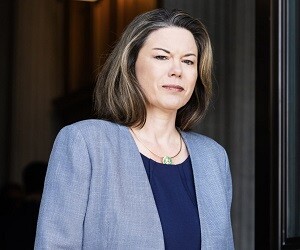 Angie Craig - images