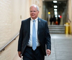 Brett Guthrie - images