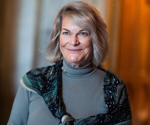 Cynthia Lummis - images