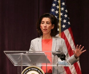 Gina Raimondo - images