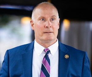 John Moolenaar - images