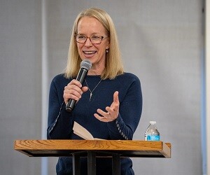 Kelly Morrison - images