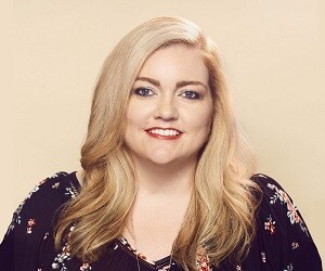 Colleen Hoover