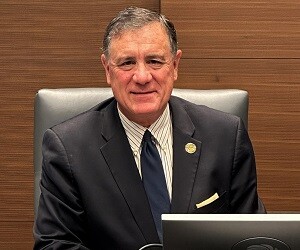 Donald P. Wagner - images