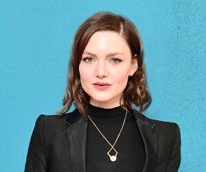 Holliday Grainger