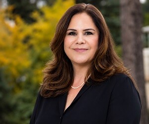Lisa Calderon - images