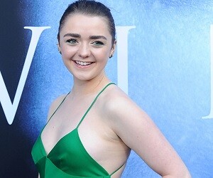 Maisie Williams - images