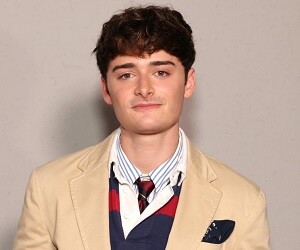 Noah Schnapp - images