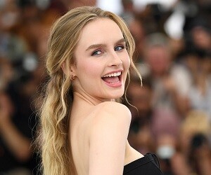 Olivia DeJonge - images
