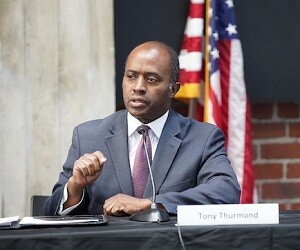 Tony Thurmond - images