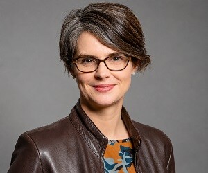 Chloe Smith - images