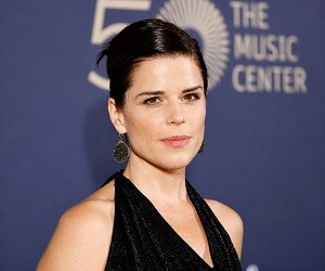 Neve Campbell - images