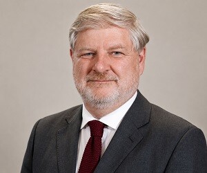 Angus Robertson - images