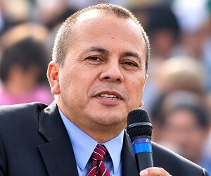 Ed Reyes - images