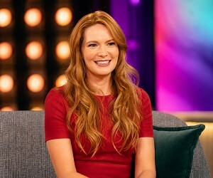 Sarah J. Maas - images