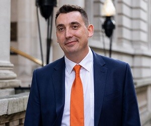 Gavin Shuker - images