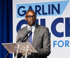 Garlin Gilchrist - images